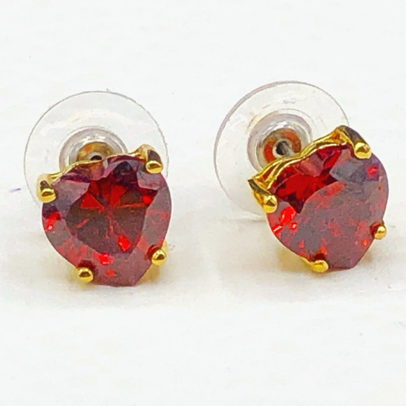 Rhinestone Heart Earrings 10mm Red Crystals Gold Tone Setting Studs - Picture 1 of 8